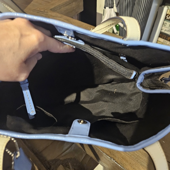 Coach Signature Stripe Coated Canvas Large Shoulder Bag - Picture 13 of 13